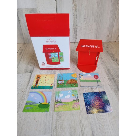 Hallmark AS IS Happiness is Peanuts all year long ornament Xmas - Picture 2 of 7